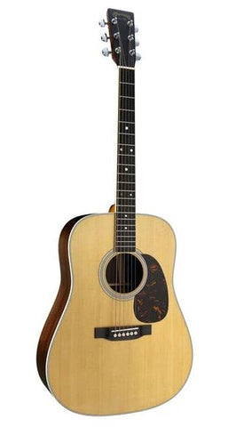 Martin Guitar 2018 Standard Dreadnought Size w/case Solid Spruce Top Rosewood B&S