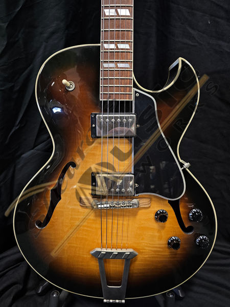 Used 2005 Gibson ES175 w/case